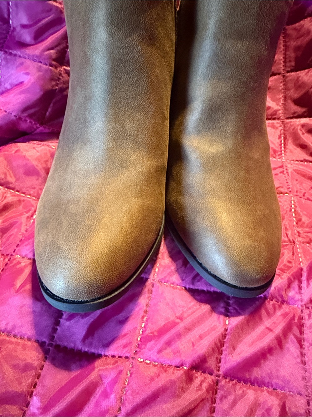 NWOT LifeStride Blake Low Heel Ankle Booties. Side-Zip. 10 wide - Picture 6 of 6